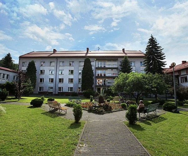 Hotel Monttis w Suchej Beskidzkiej