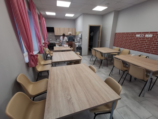 Dzienny Dom SENIOR+ w Golinie posiada własną stołówkę