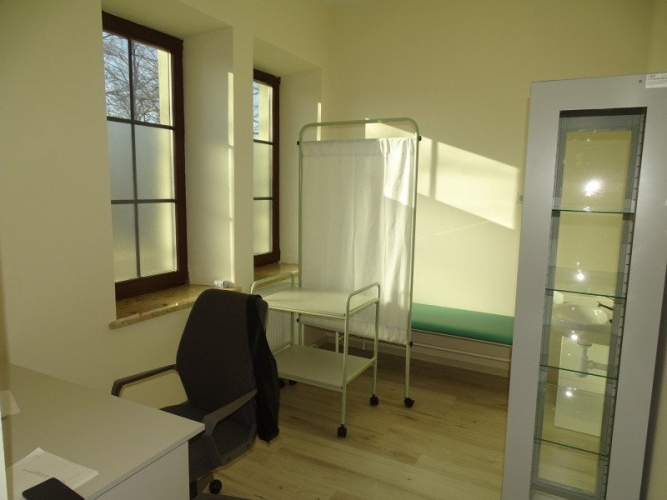 Gabinet zabiegowo - pielęgniarski w Dziennym Domu SENIOR+ w Zwoleniu