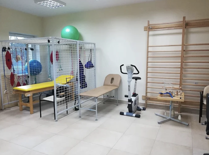 Sala do rehabilitacji ruchowej w Dziennym Domu  Senior-Wigor w Tuszynie