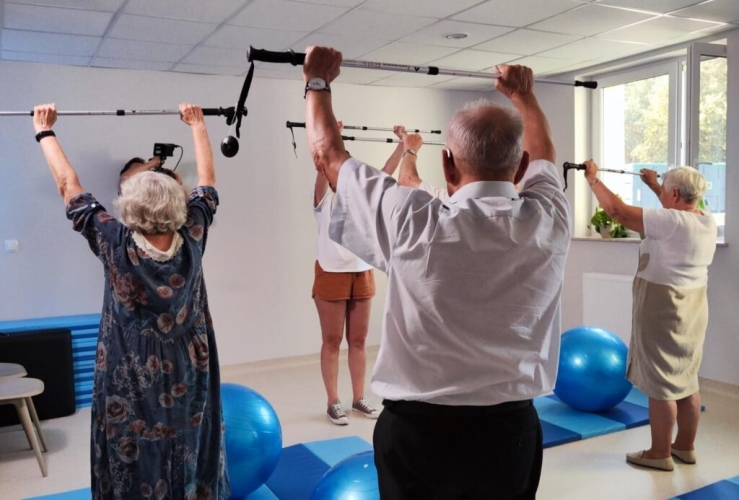 Dzienny Dom Pobytu Seniora „Przystanek Klementyny” w Białobrzegach - zajęcia usprawniająće 