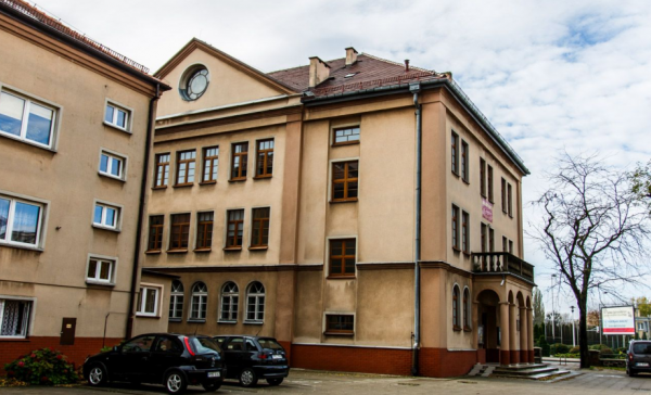 Dzienny Dom SENIOR+ w Ostrowie Wielkopolskim (Raszkowska)