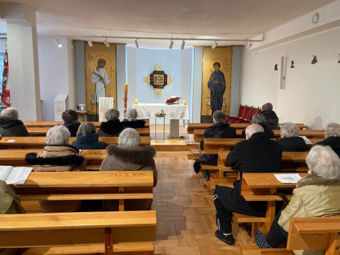 Seniorzy - podopieczni Dziennego Domu Pomocy w Rzeszowie mogą liczyć na opiekę duszpasterską