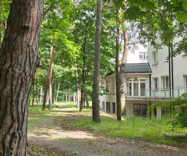 Długa 43, 05-510 Konstancin-Jeziorna