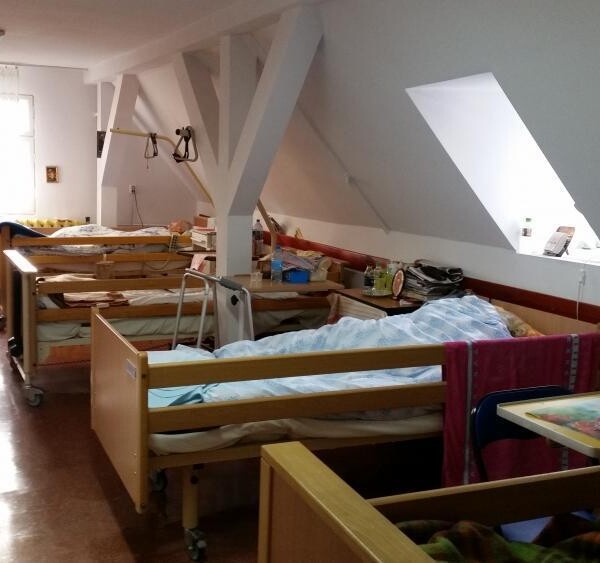 Dom Opieki Słoneczniki w Obornikach Śląskich